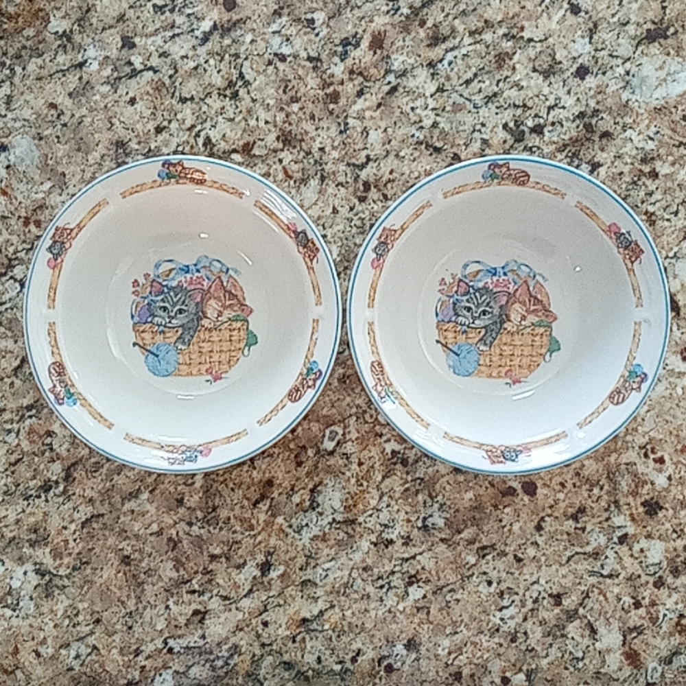 Kitty cat cereal bowl set